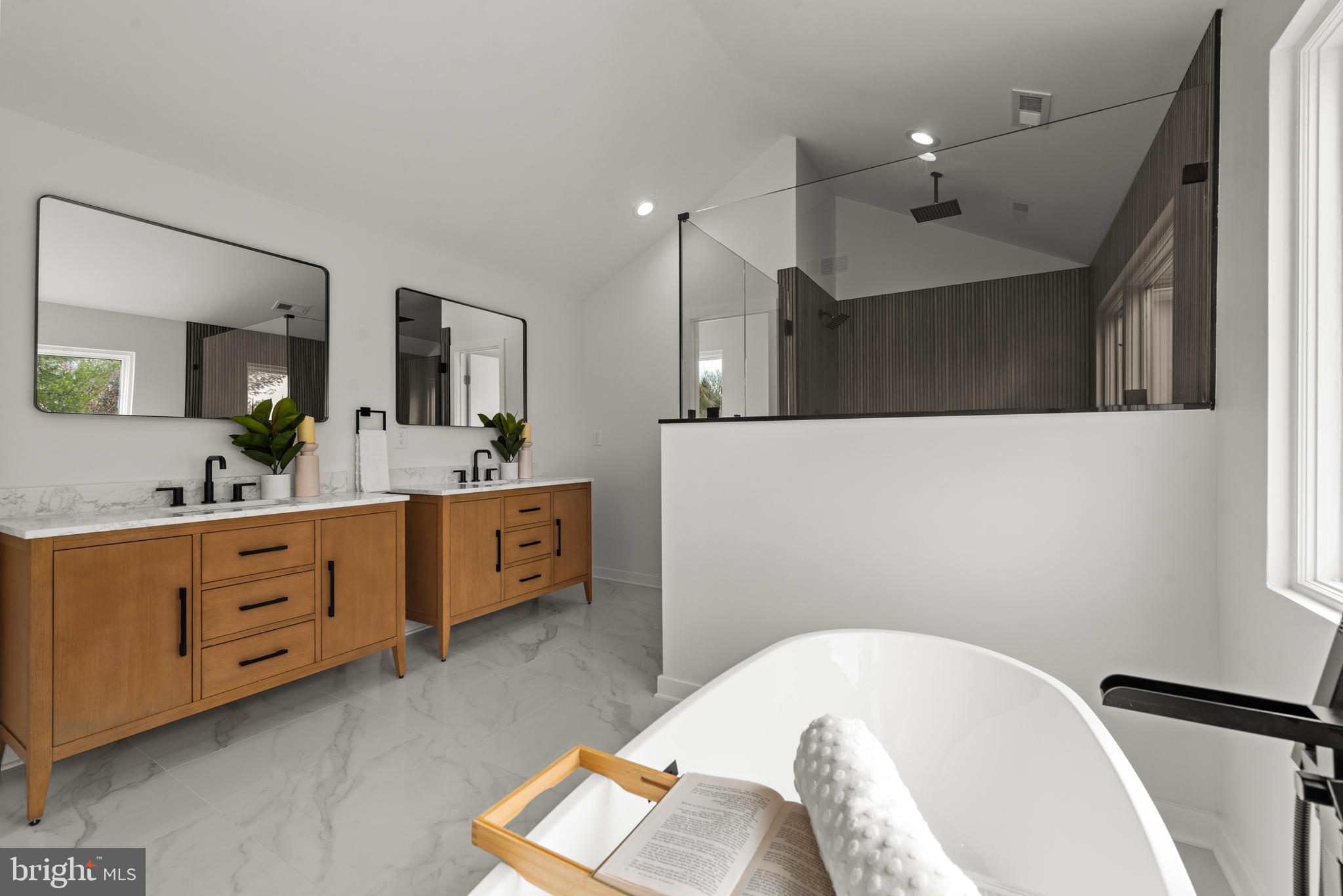 HEATHER HILL - Residential