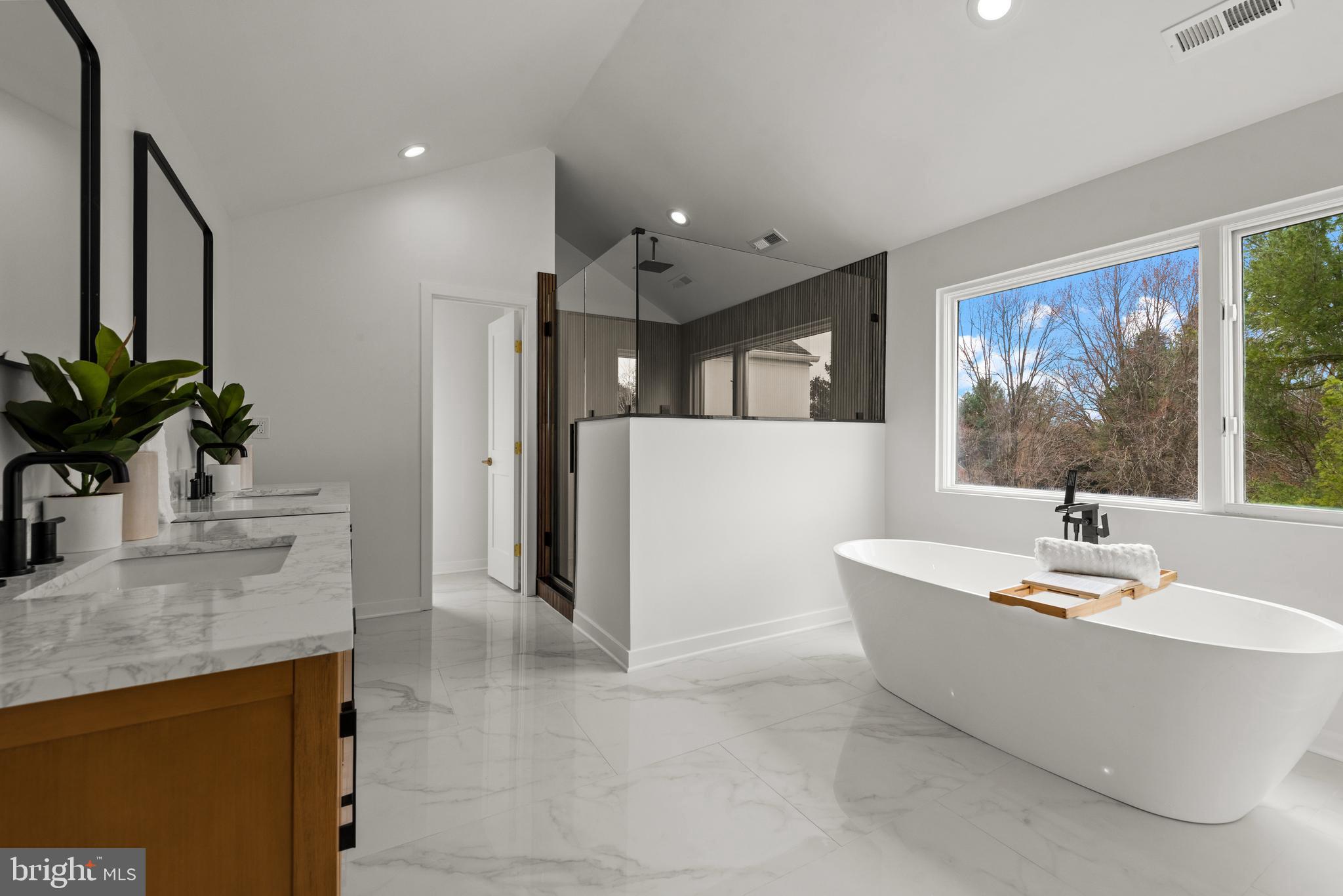 HEATHER HILL - Residential