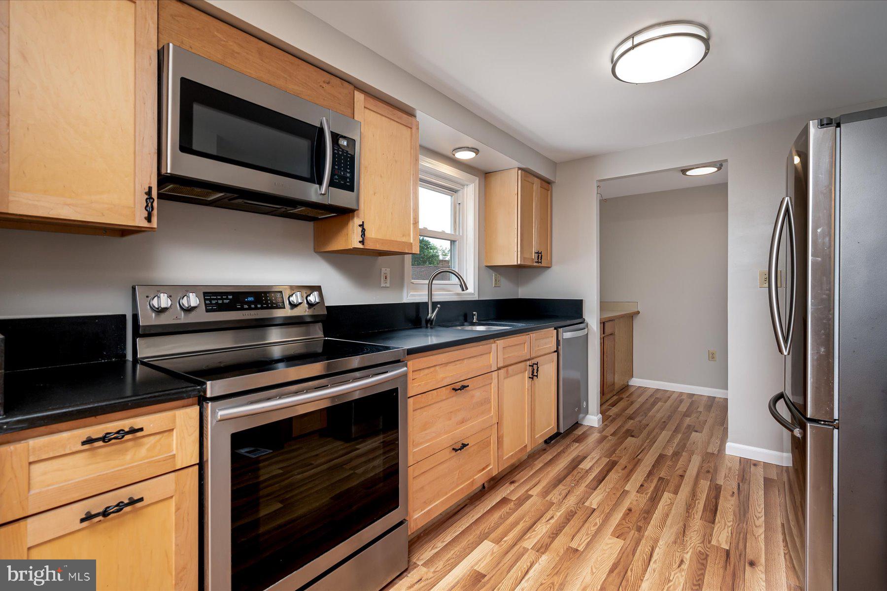 SYLVAN SHORES - Residential