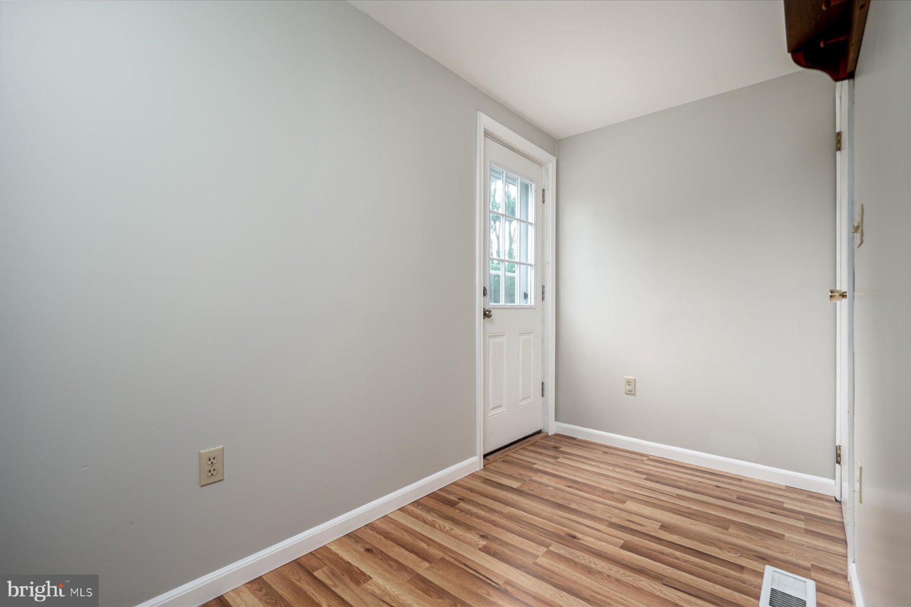 SYLVAN SHORES - Residential