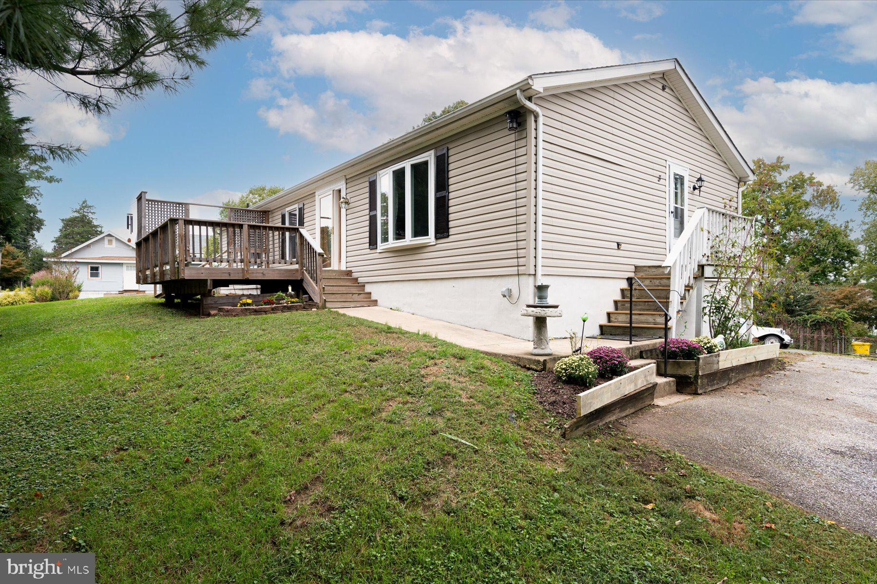 SYLVAN SHORES - Residential