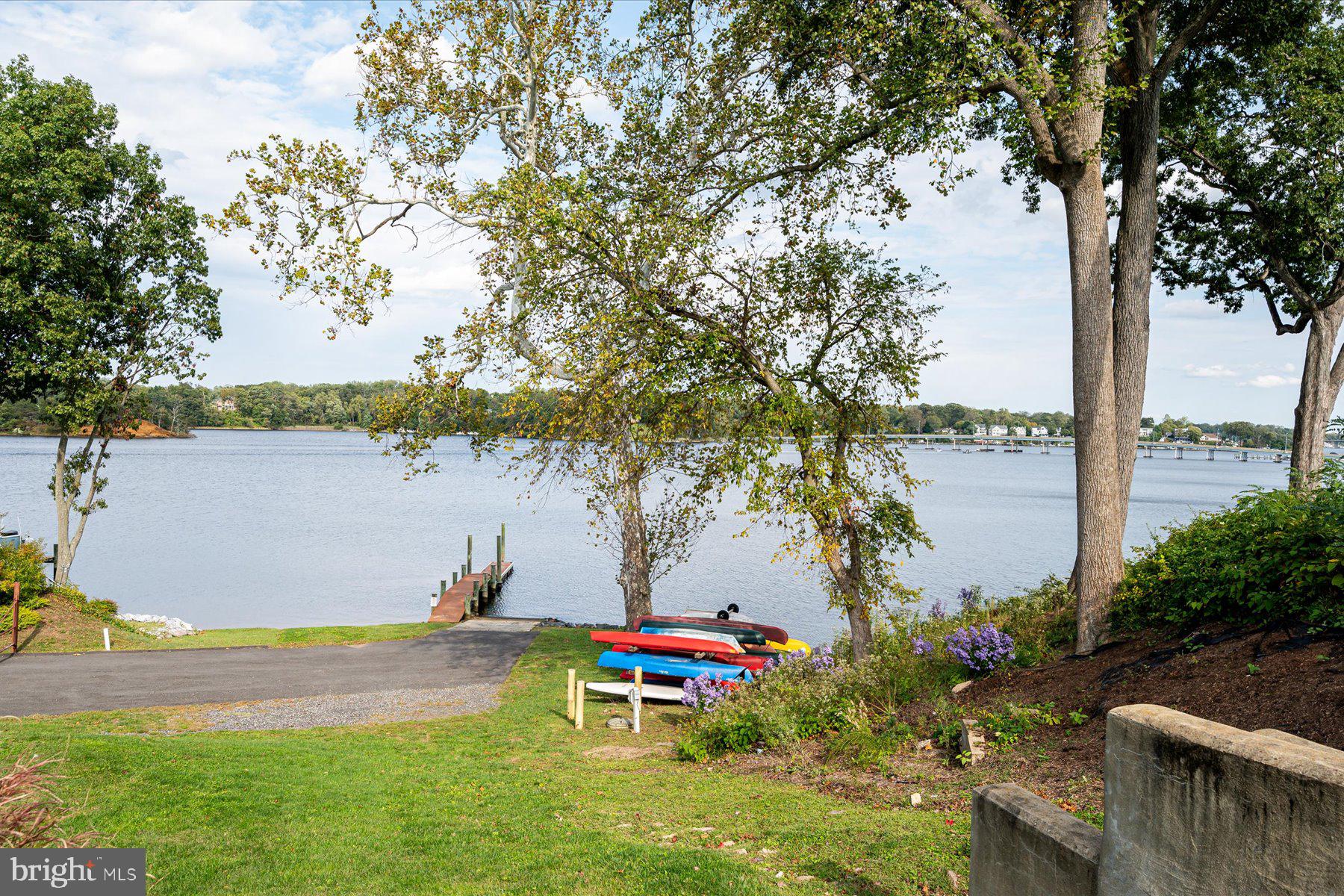 SYLVAN SHORES - Residential