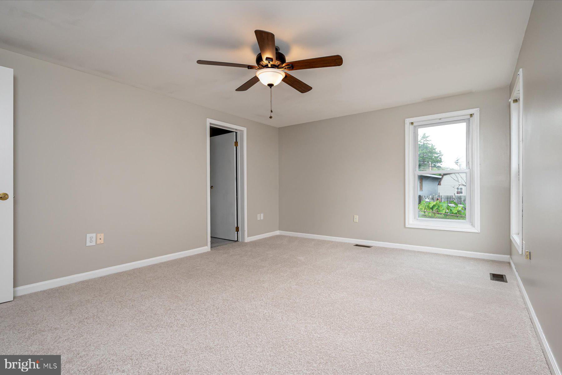 SYLVAN SHORES - Residential