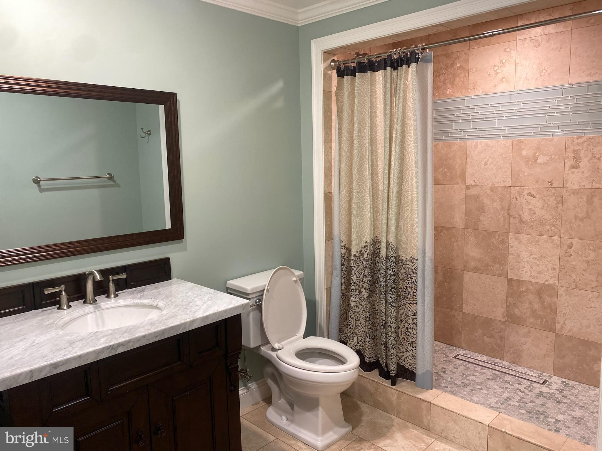 NORTH FARM - Residential Lease