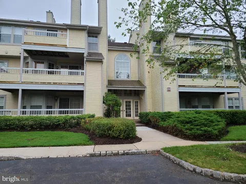 308 Trinity Court Unit 11, Princeton, NJ MLS: NJME2055584