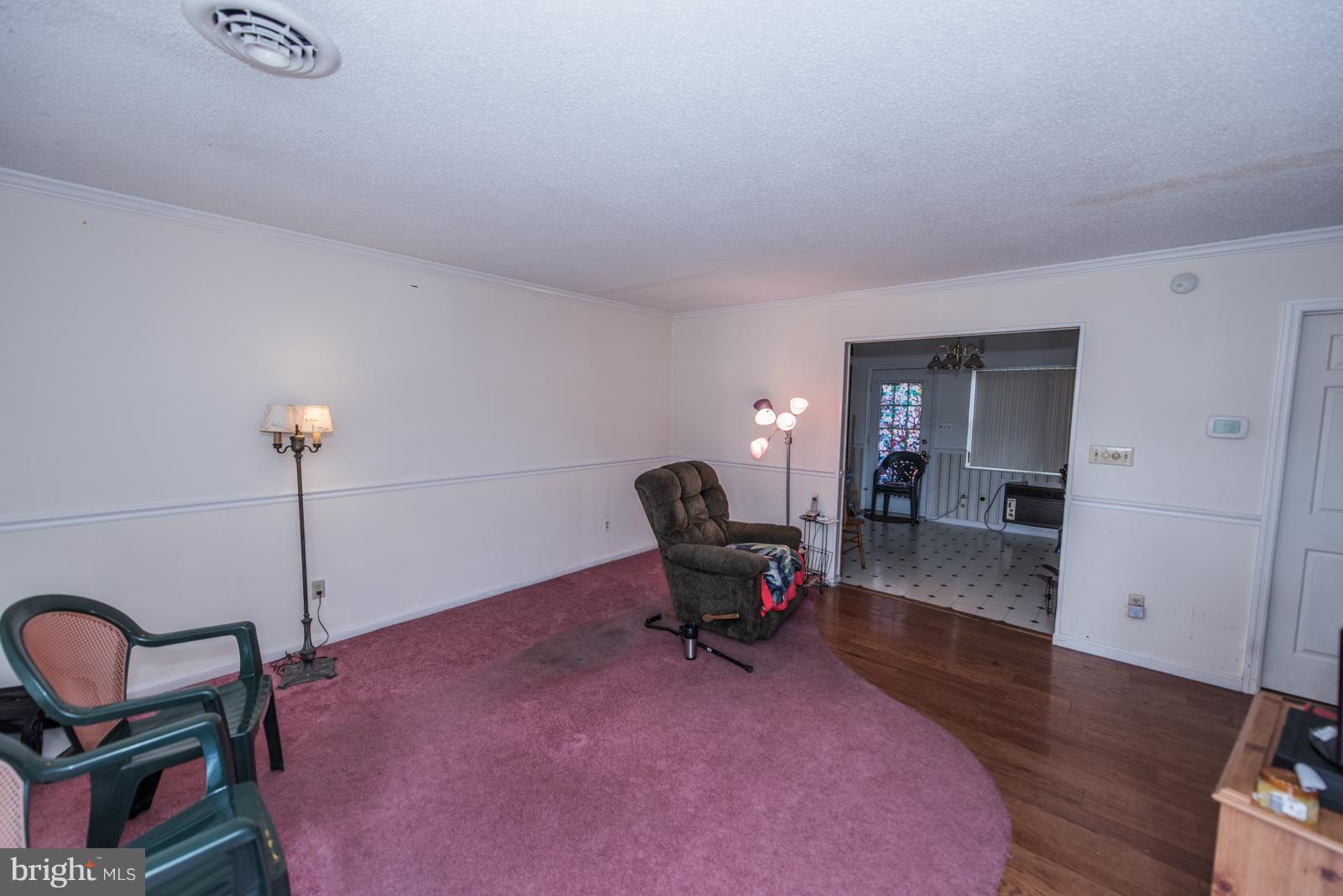 PIKEVIEW ACRES - Residential