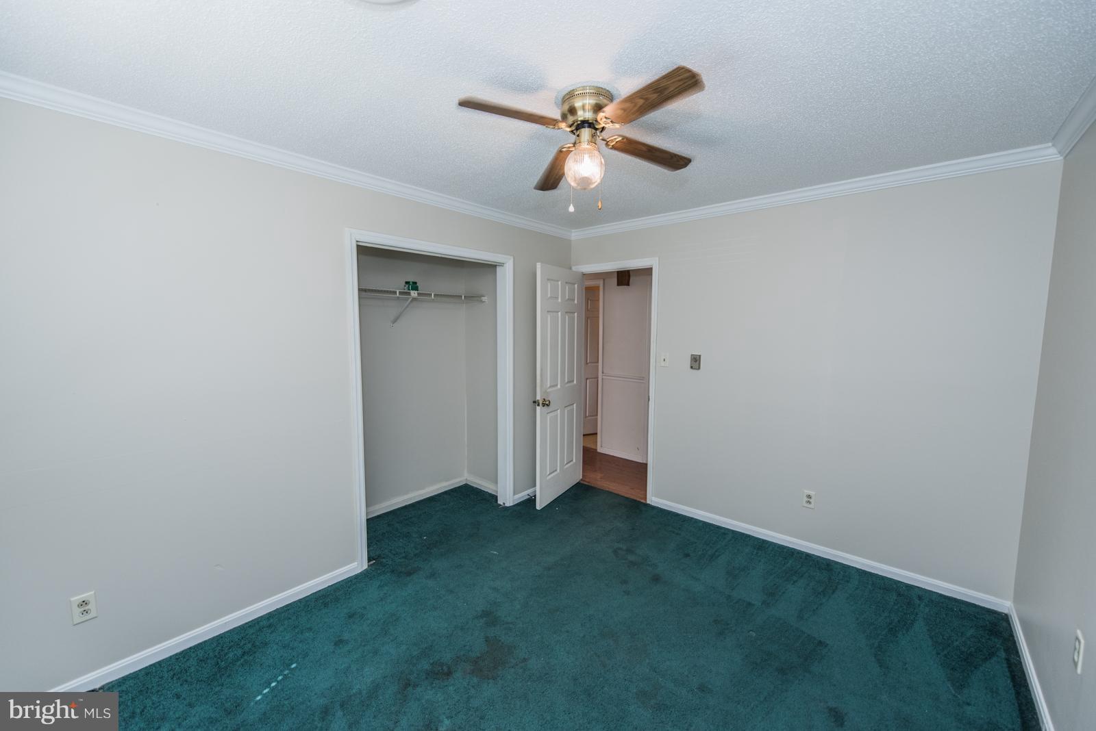 PIKEVIEW ACRES - Residential