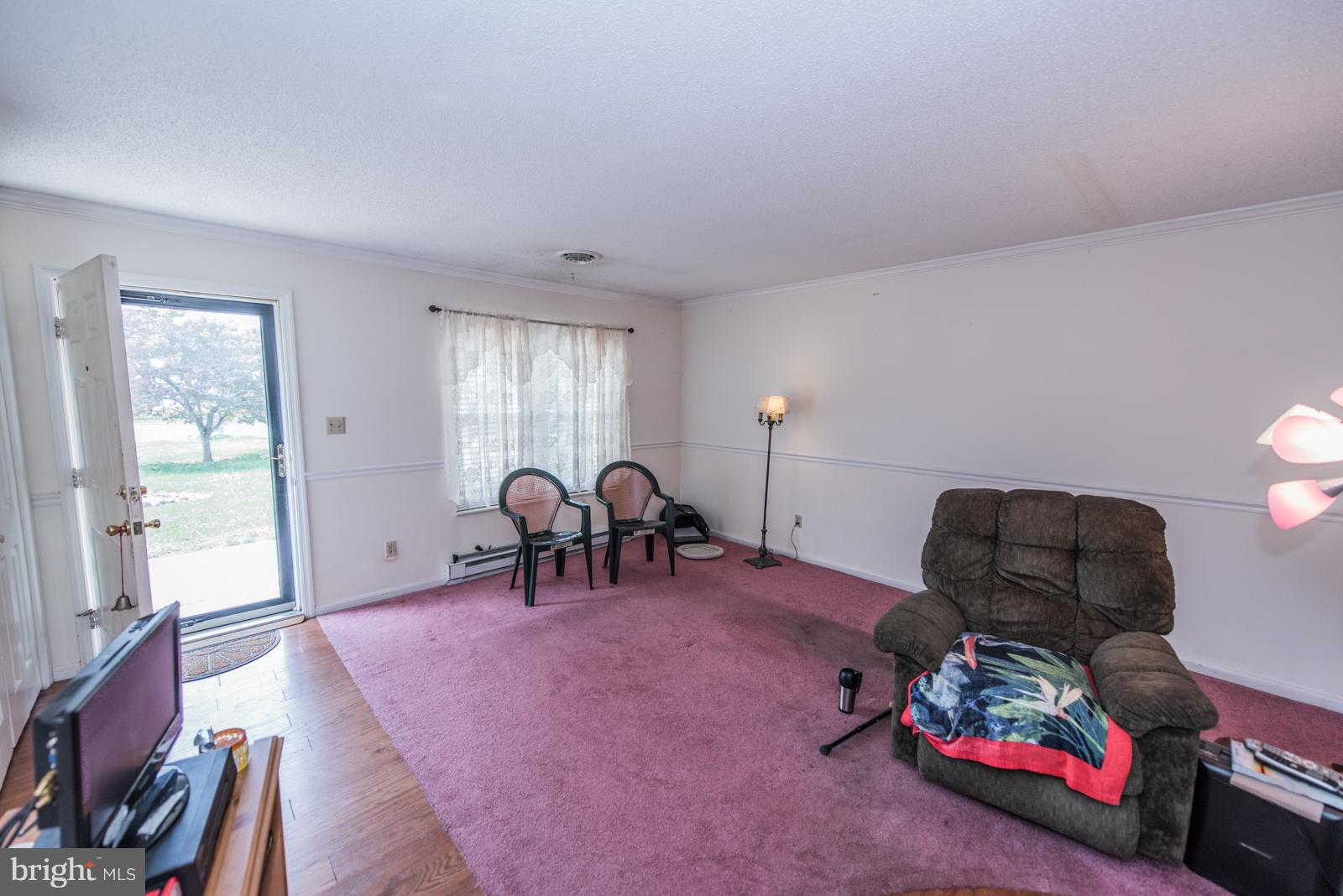 PIKEVIEW ACRES - Residential