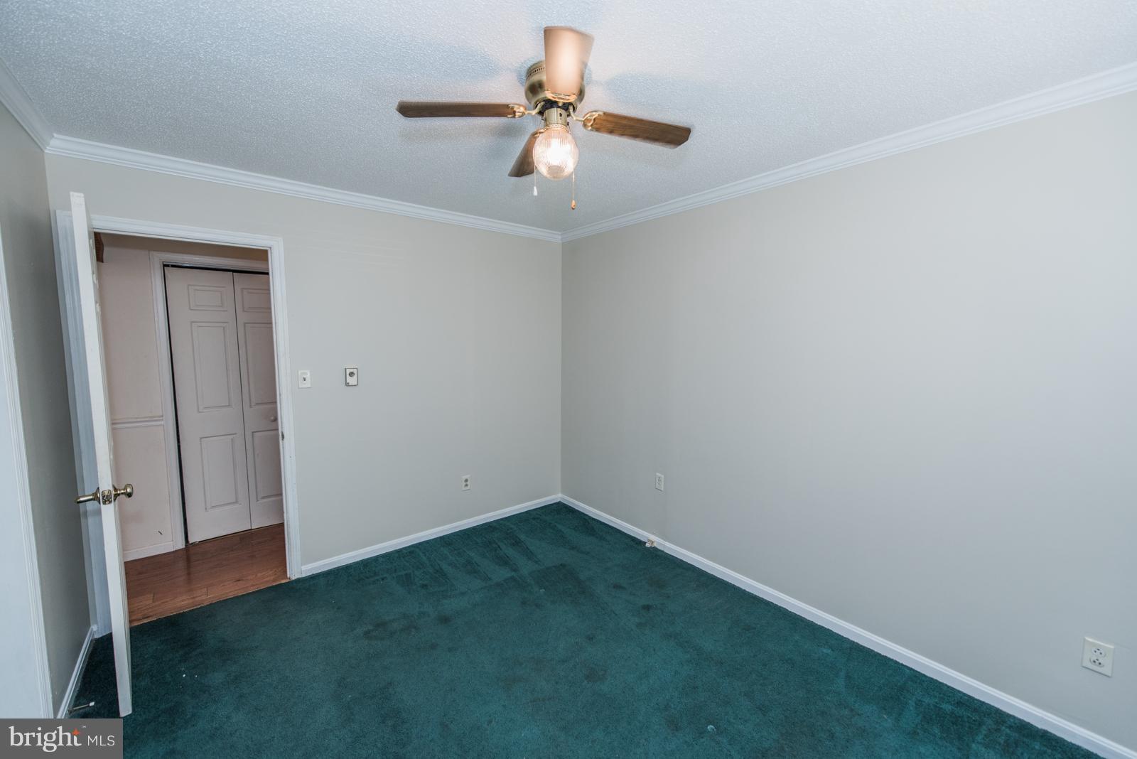 PIKEVIEW ACRES - Residential