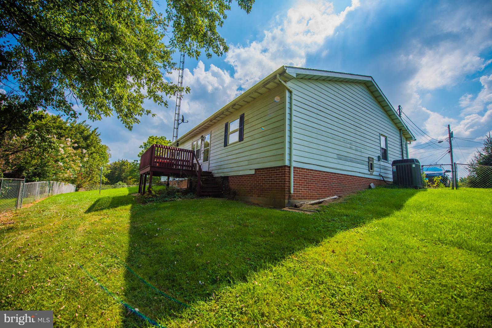 PIKEVIEW ACRES - Residential