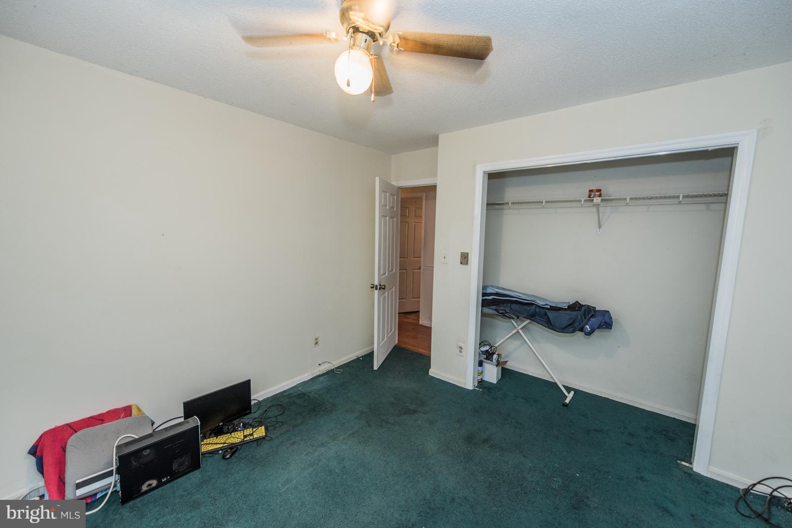 PIKEVIEW ACRES - Residential