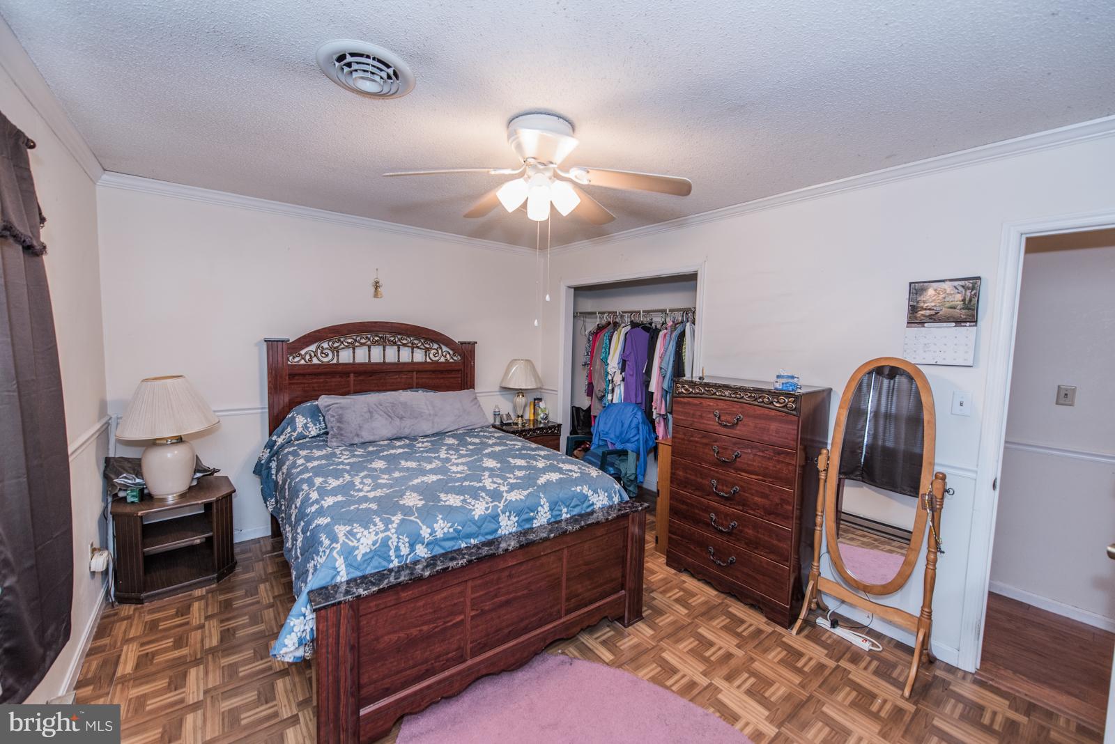 PIKEVIEW ACRES - Residential