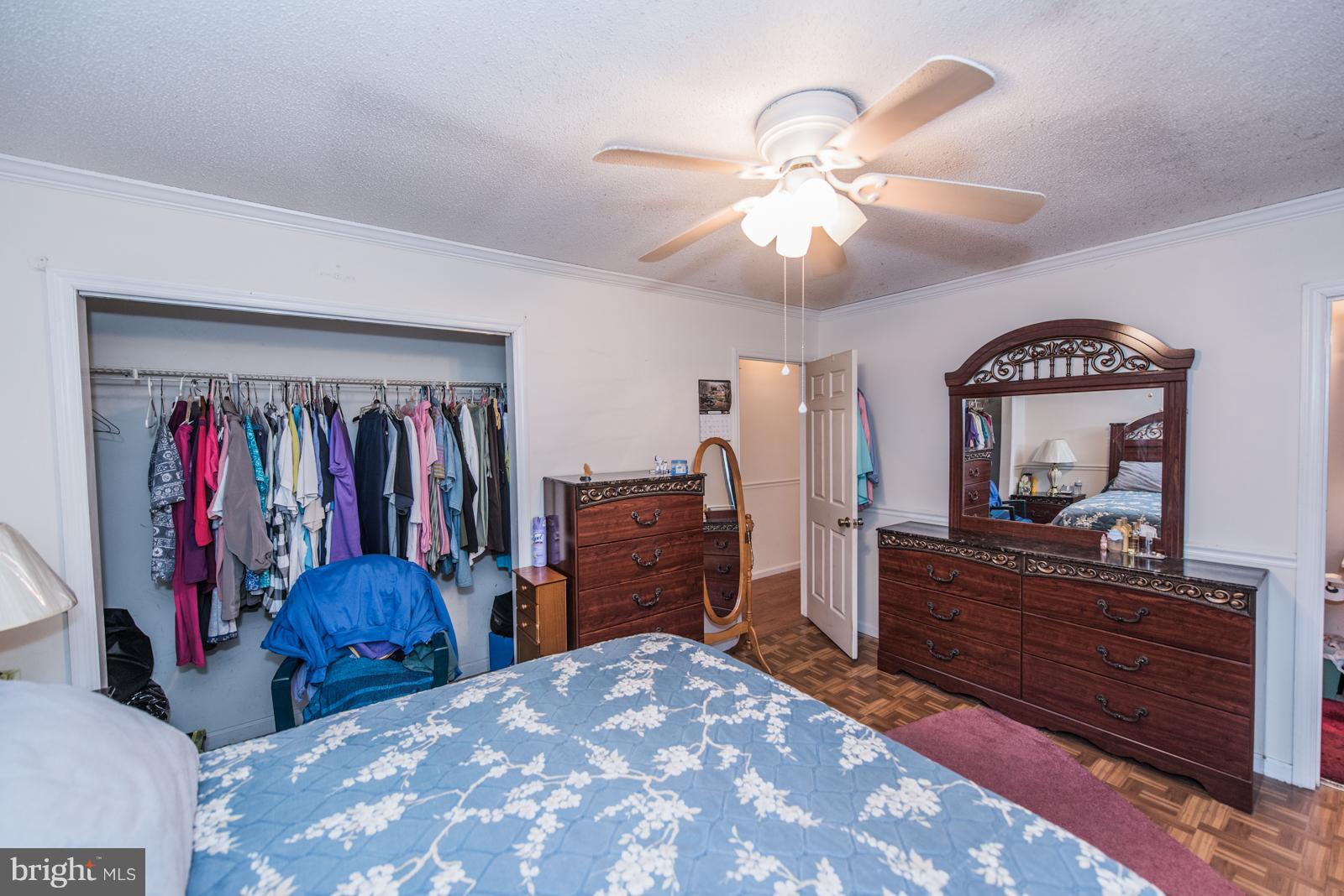 PIKEVIEW ACRES - Residential