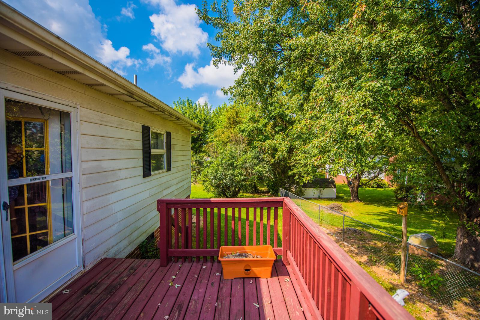 PIKEVIEW ACRES - Residential