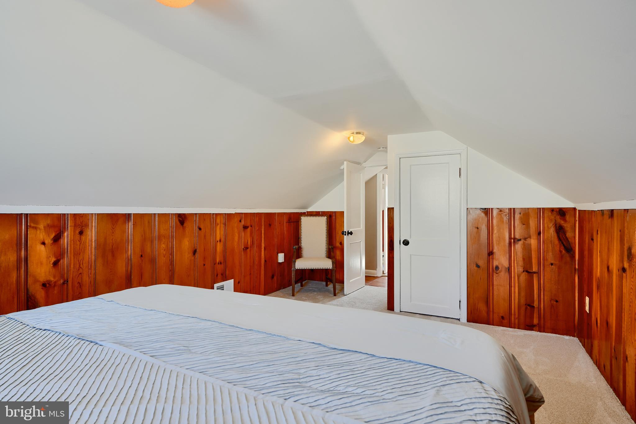 HILLENDALE PARK - Residential