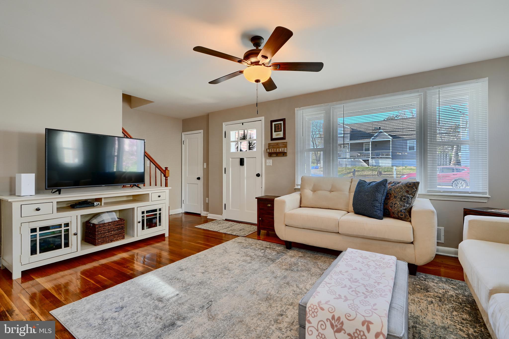 HILLENDALE PARK - Residential