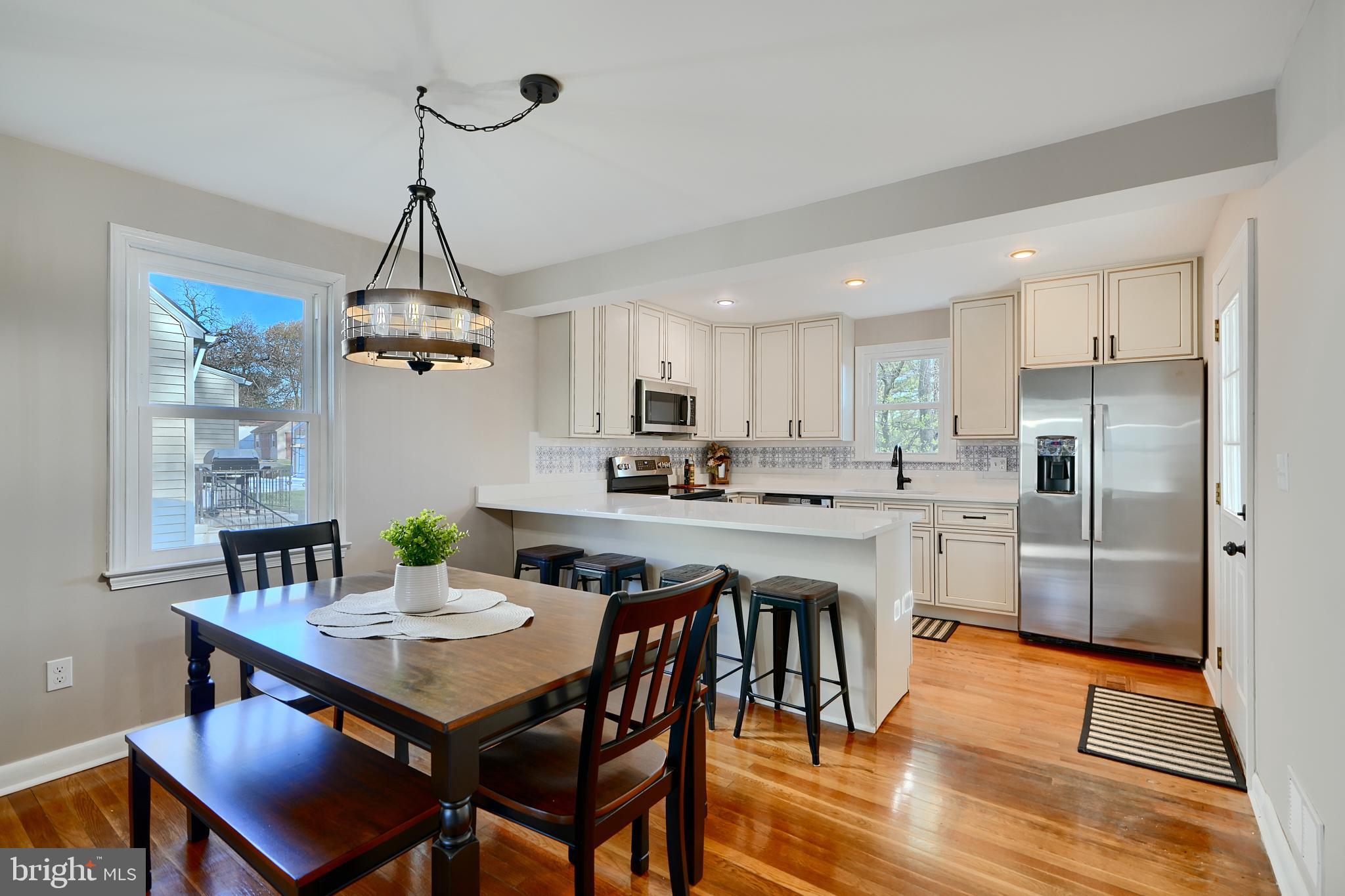 HILLENDALE PARK - Residential