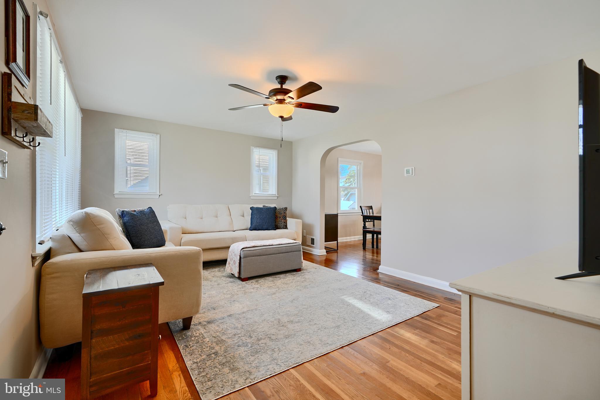 HILLENDALE PARK - Residential