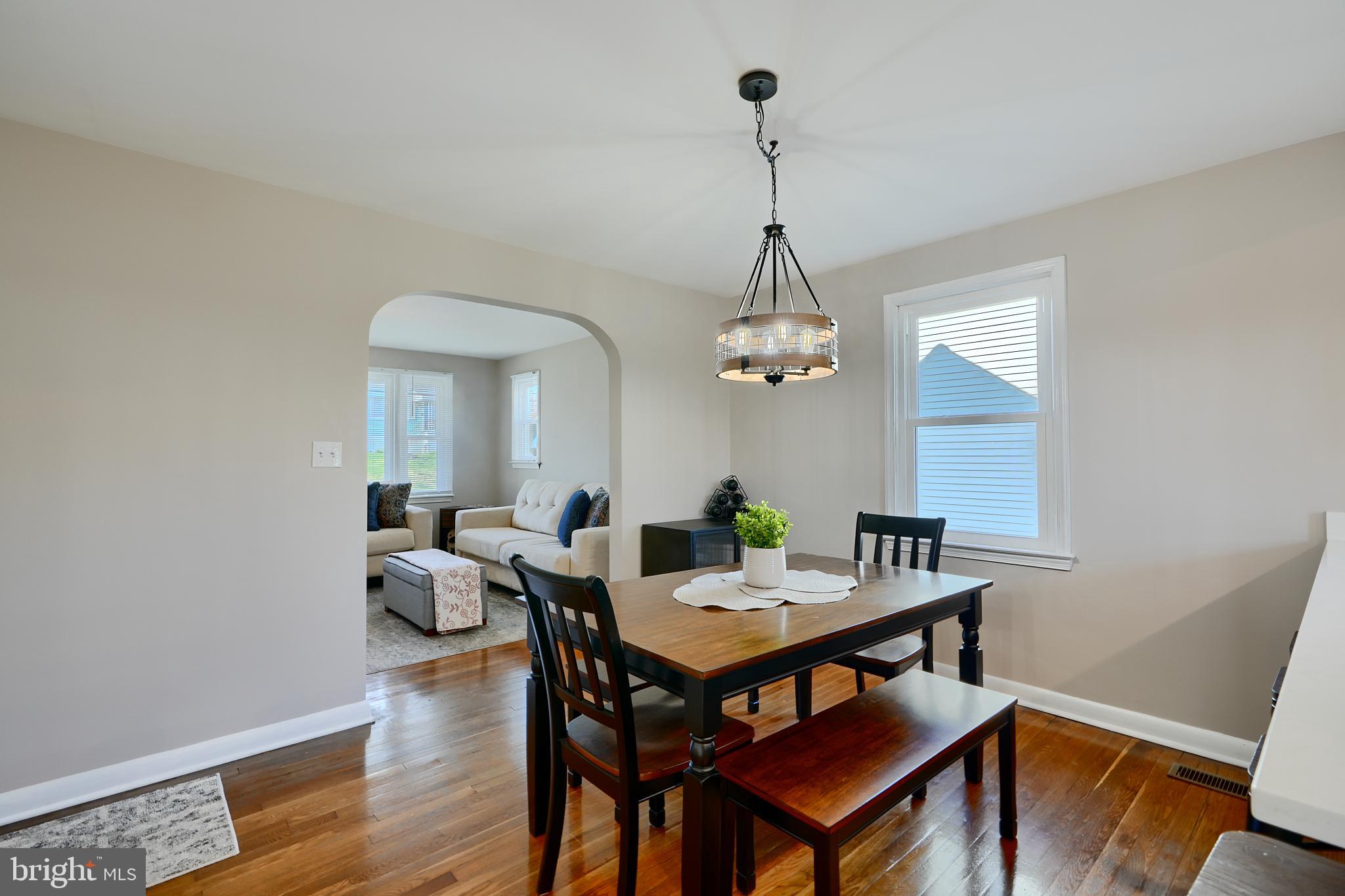 HILLENDALE PARK - Residential