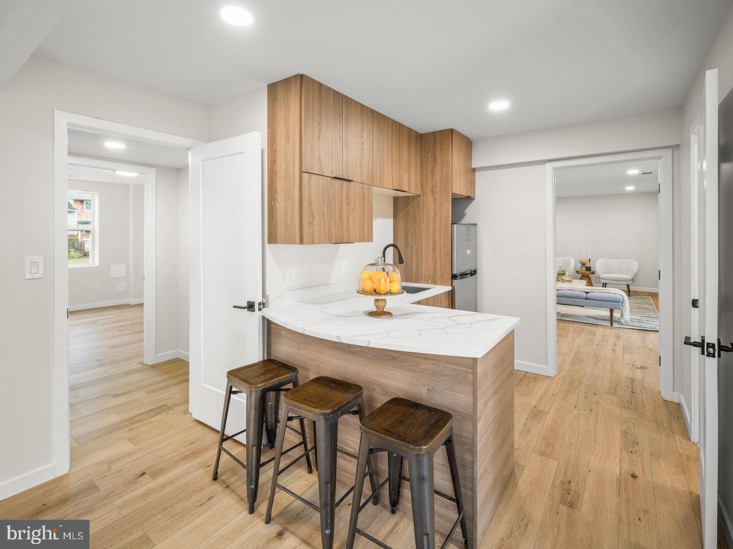 REGENCY ESTATES - Residential Lease