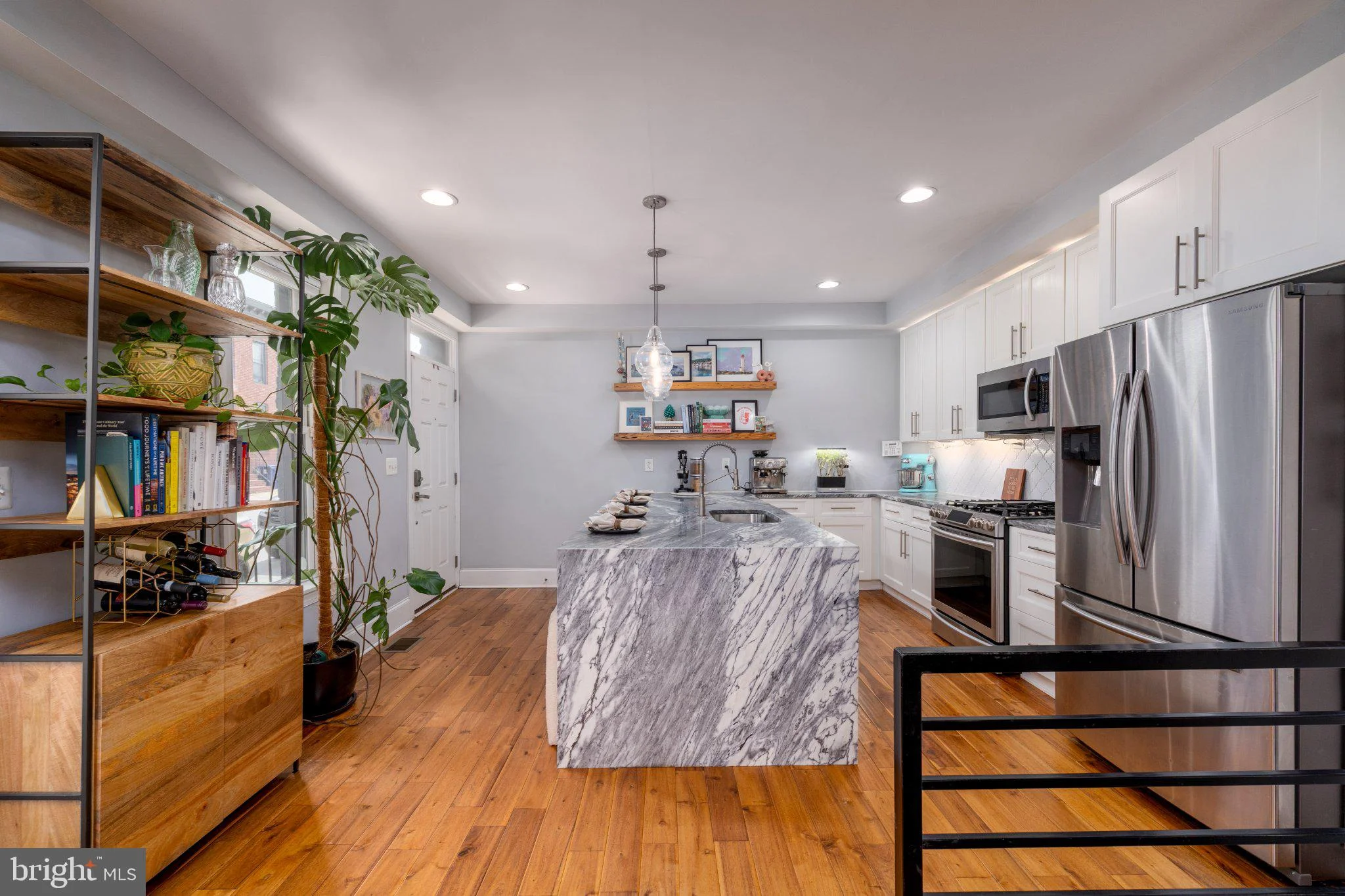 17 E Ostend Street, Baltimore, MD 21230