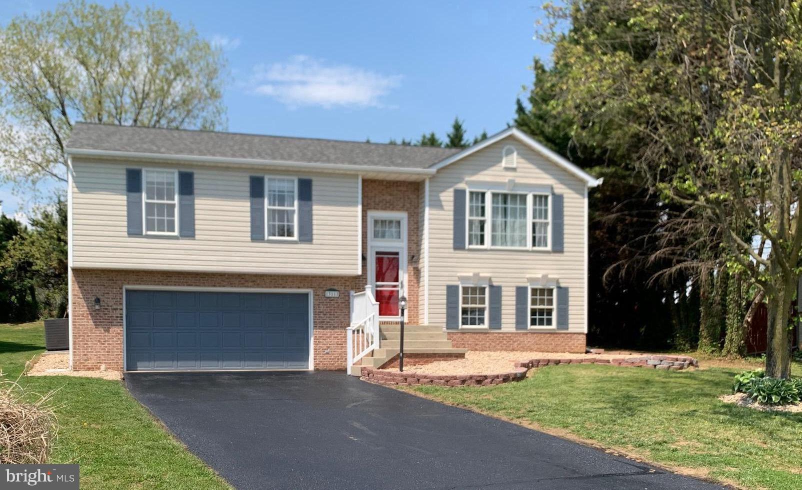 NORTHBROOK ESTATES - Residential