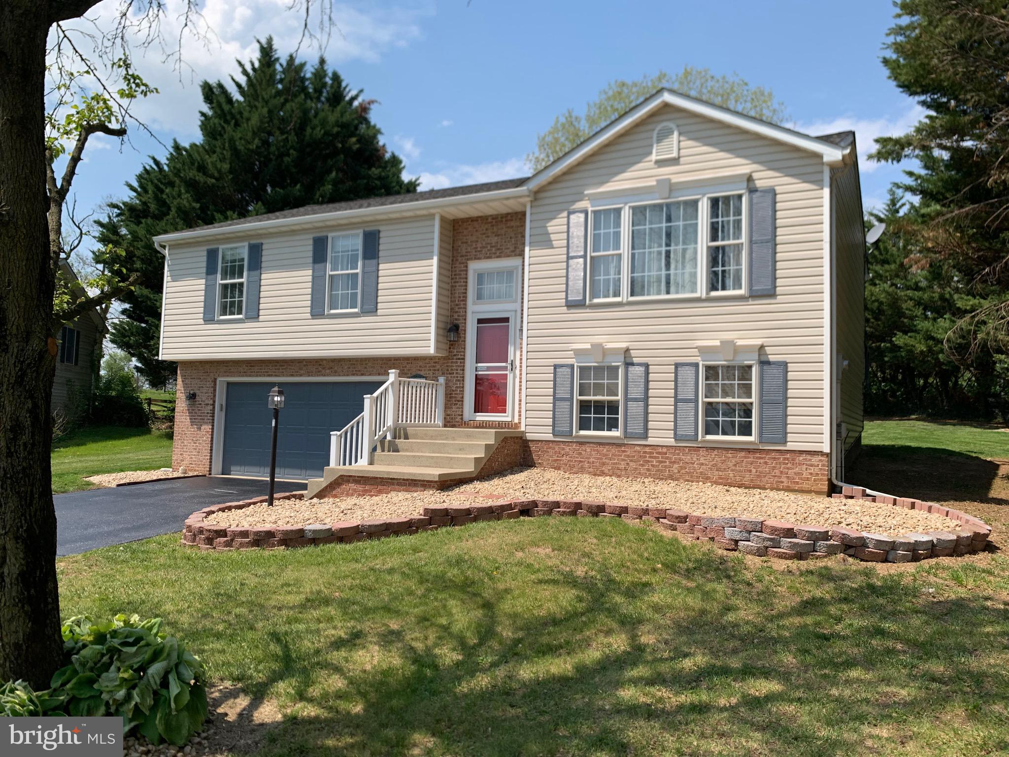 NORTHBROOK ESTATES - Residential