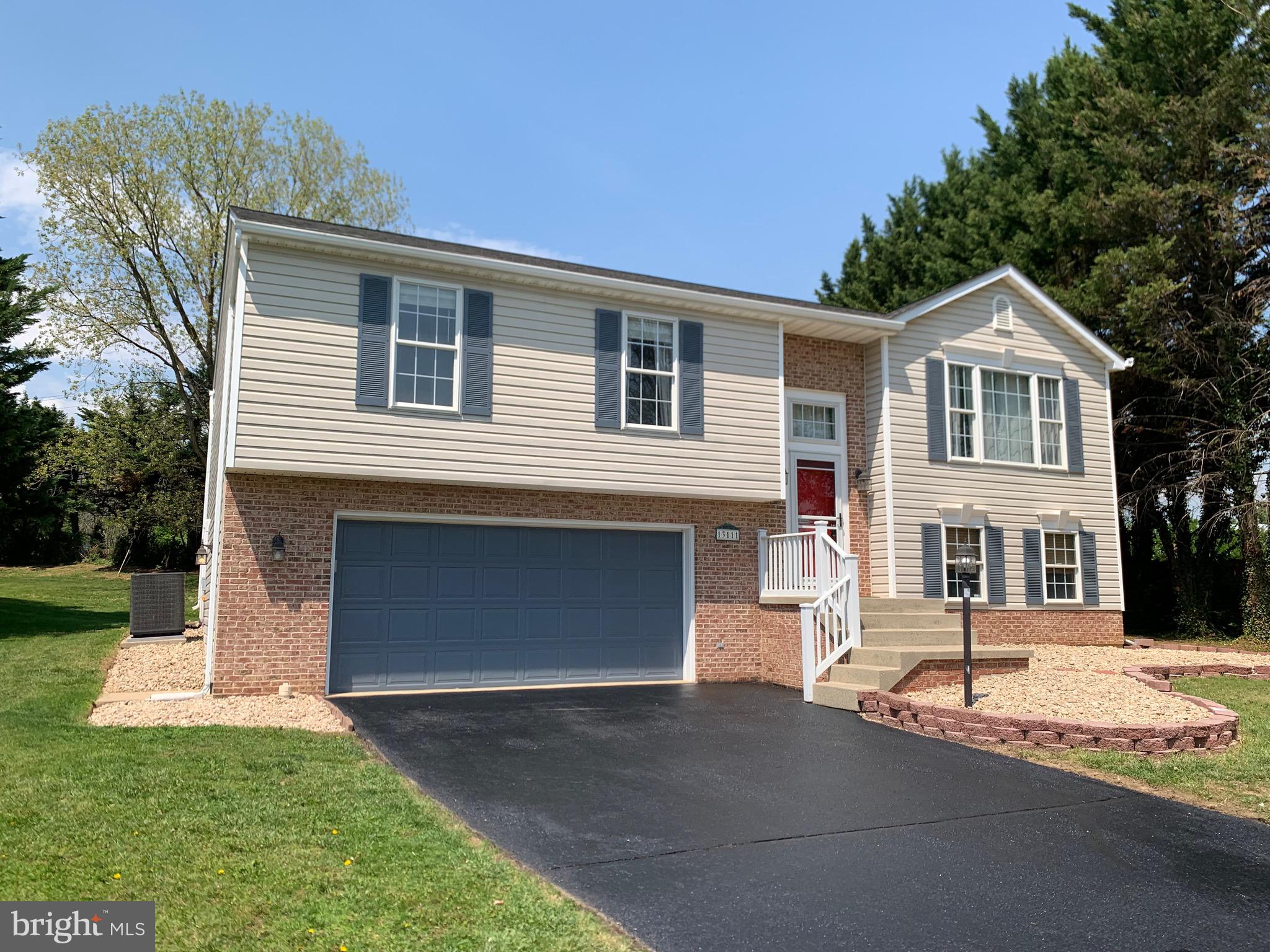 NORTHBROOK ESTATES - Residential