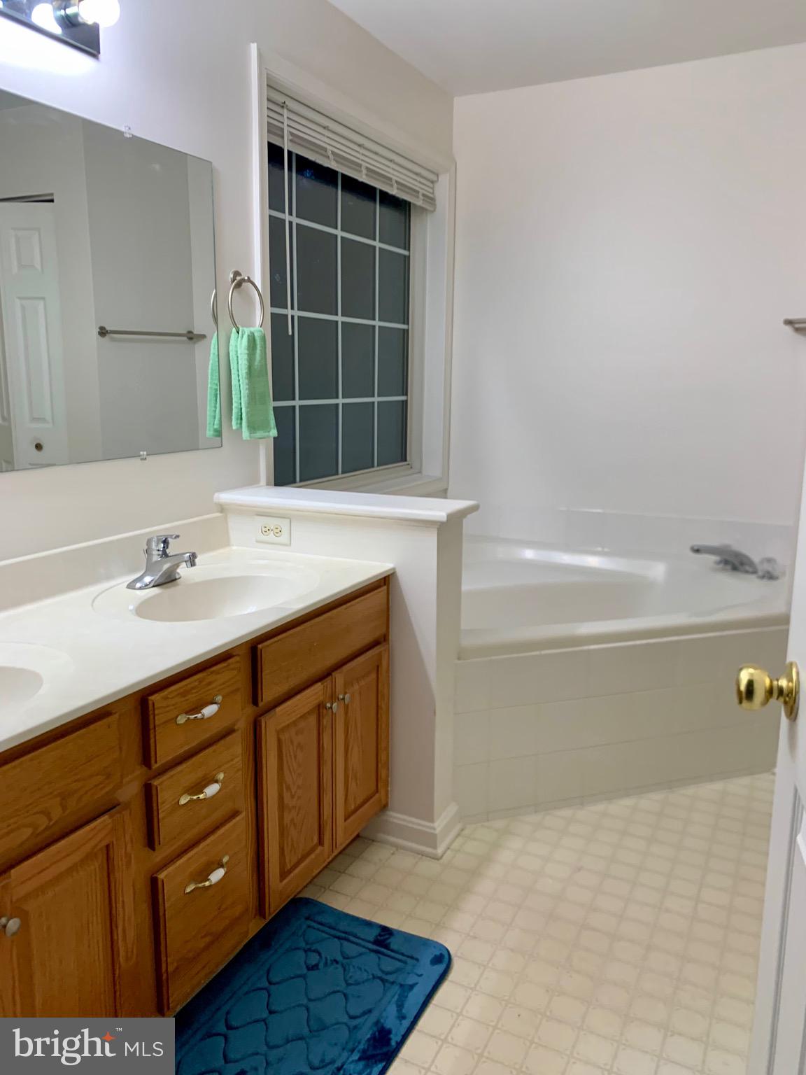 NORTHBROOK ESTATES - Residential