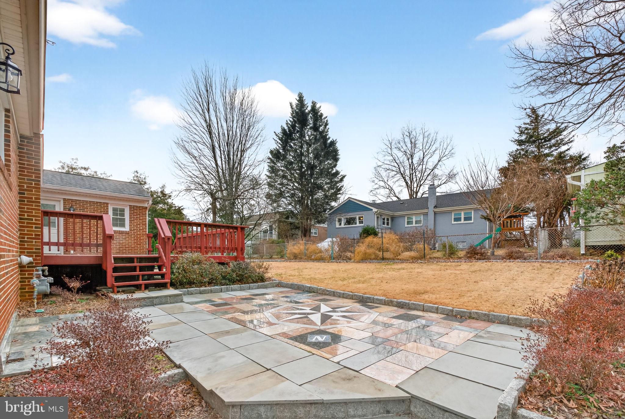 BOULEVARD MANOR - Residential