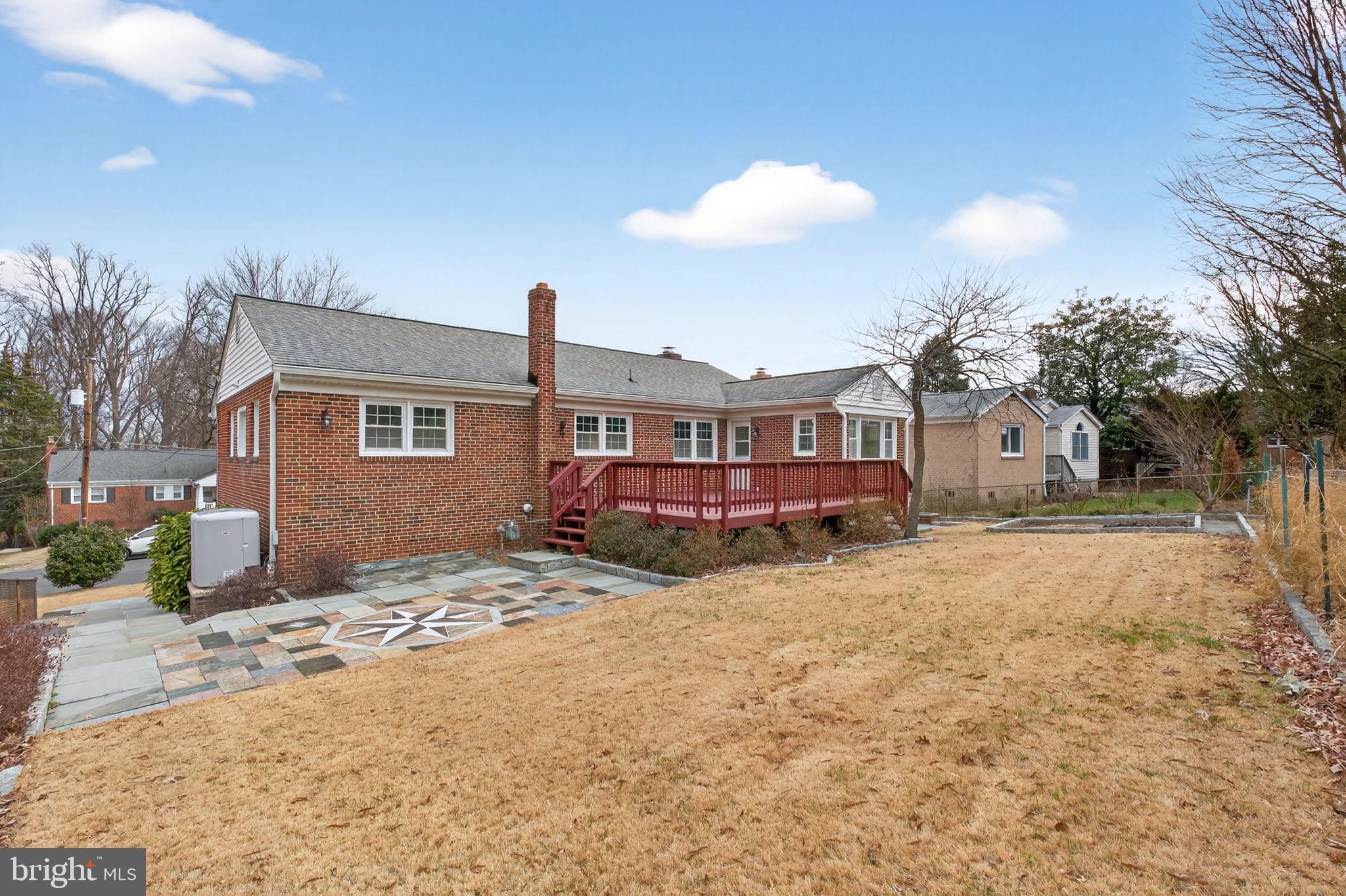 BOULEVARD MANOR - Residential