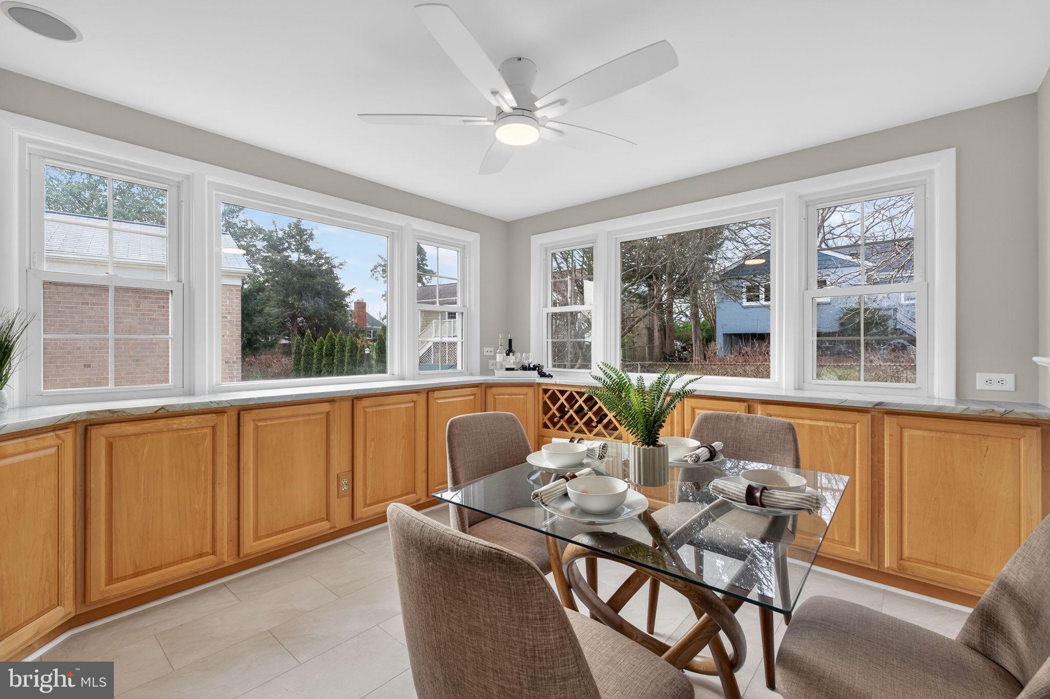 BOULEVARD MANOR - Residential