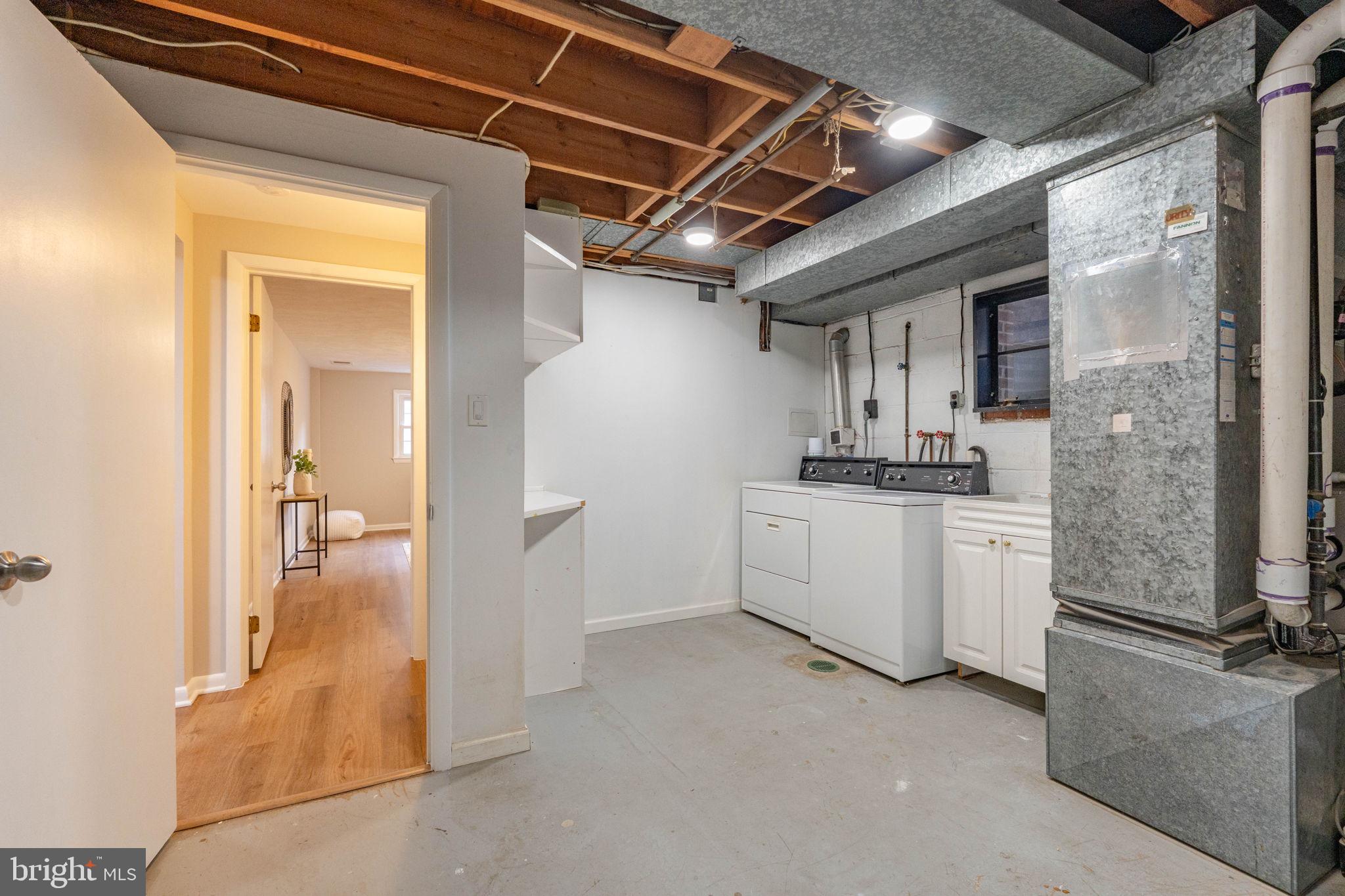 BOULEVARD MANOR - Residential