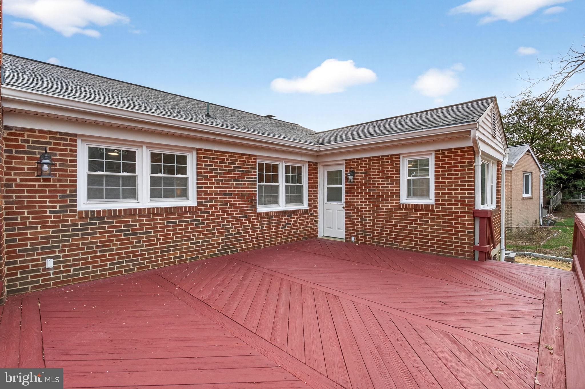 BOULEVARD MANOR - Residential