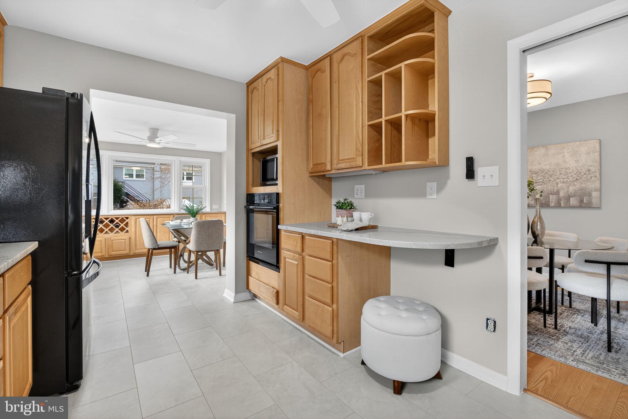 BOULEVARD MANOR - Residential