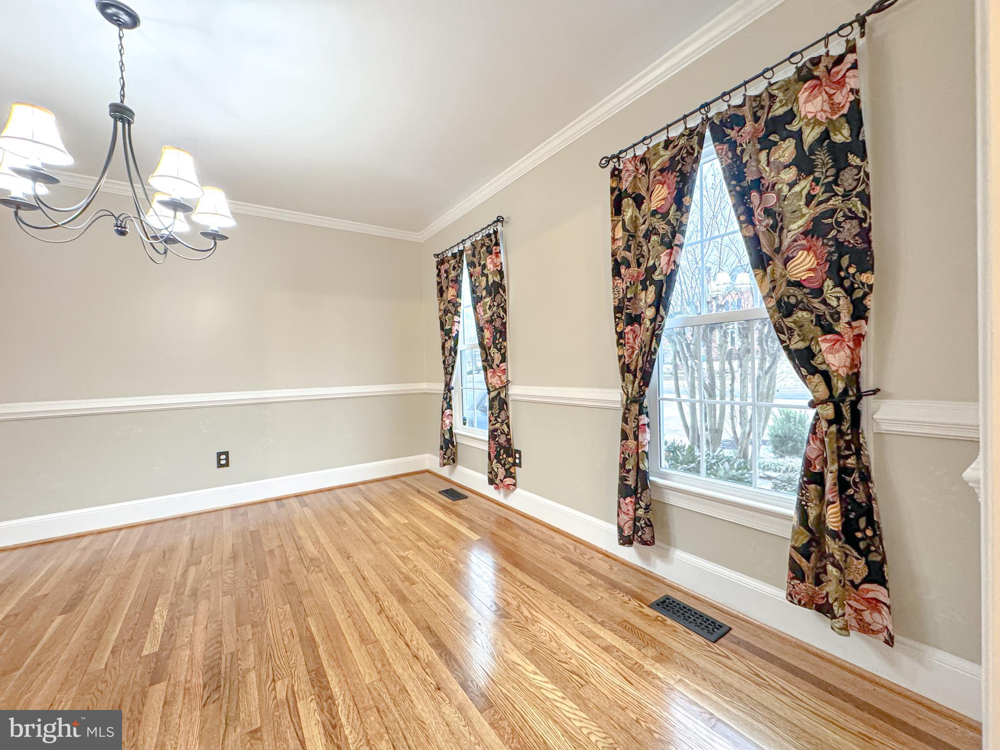 WILLOW POND - Residential