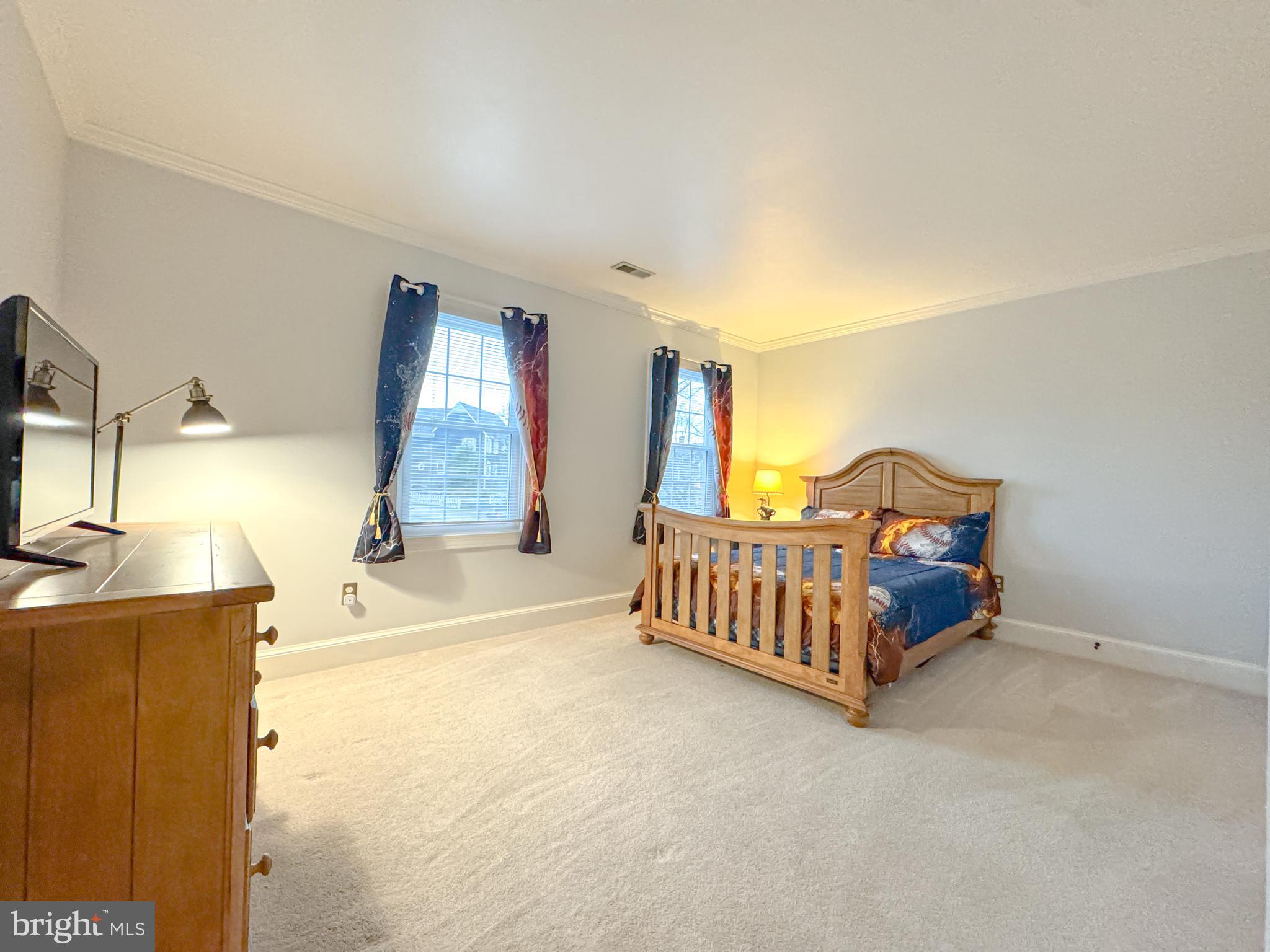 WILLOW POND - Residential