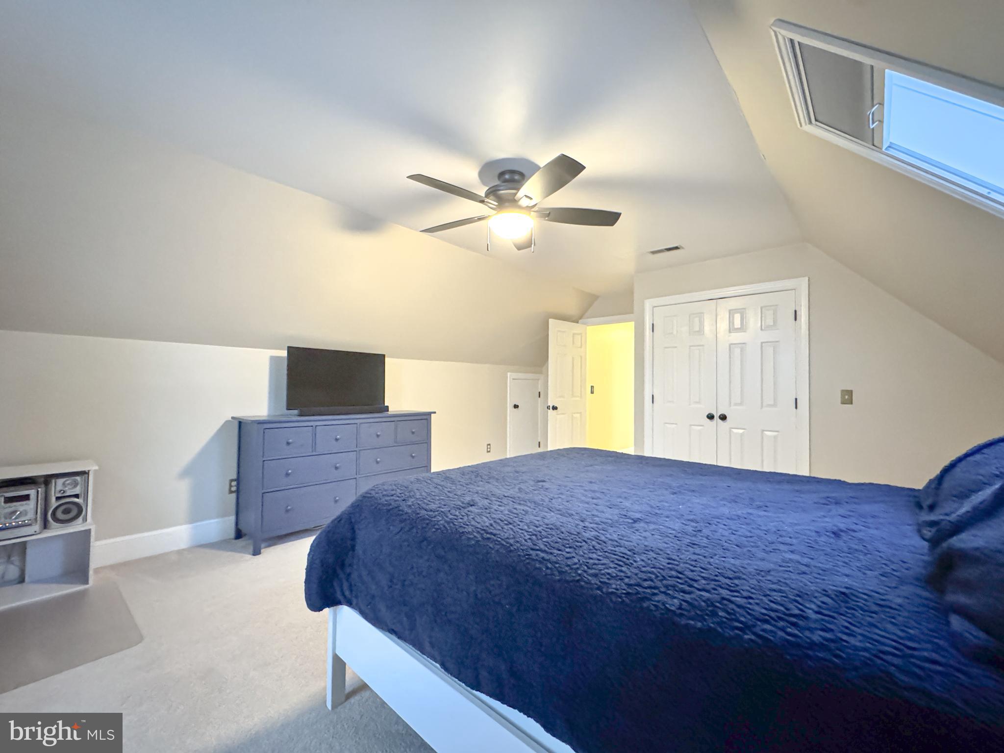 WILLOW POND - Residential