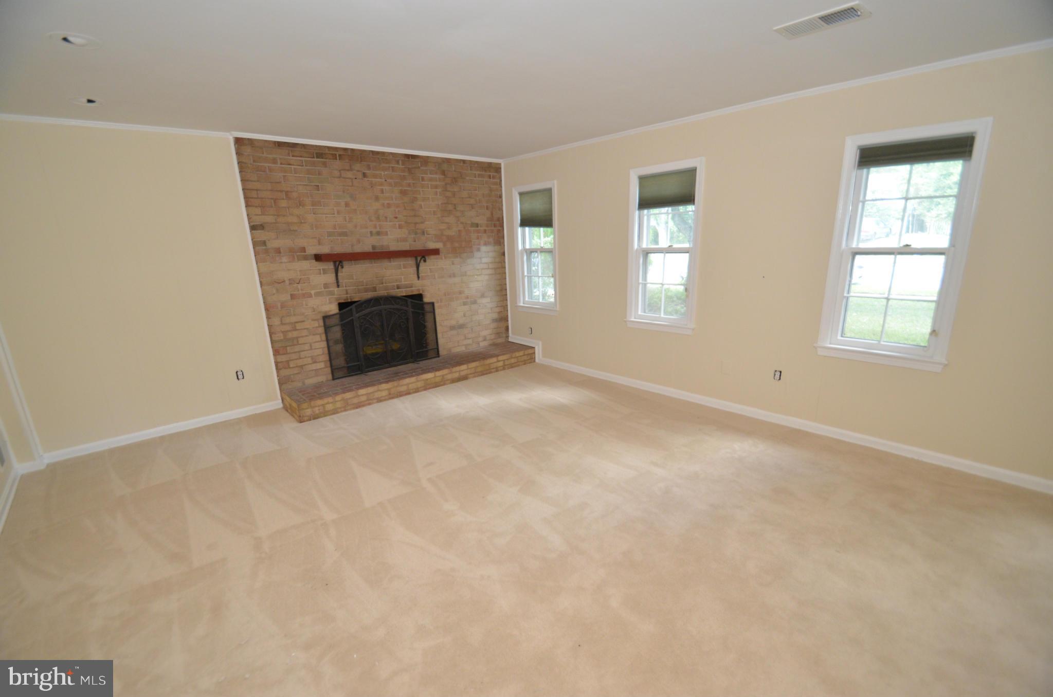 HAYFIELD FARM - Residential Lease