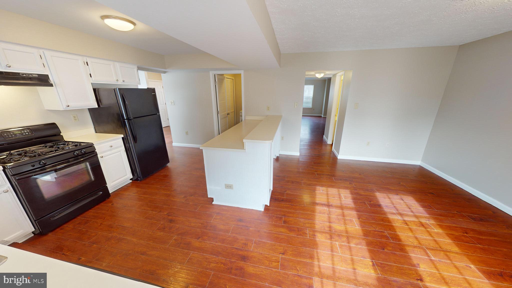 ST CHARLES DORCHESTER - Residential