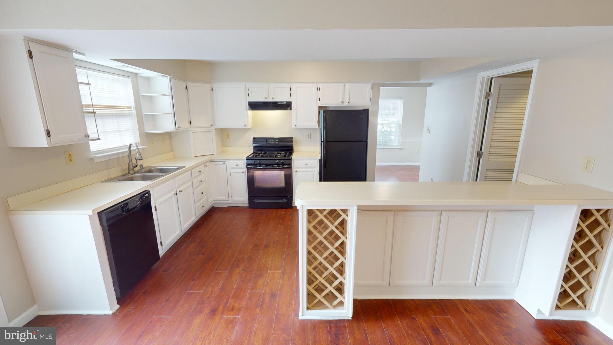 ST CHARLES DORCHESTER - Residential