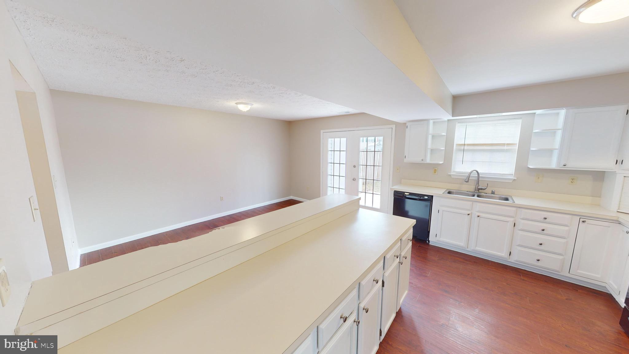 ST CHARLES DORCHESTER - Residential