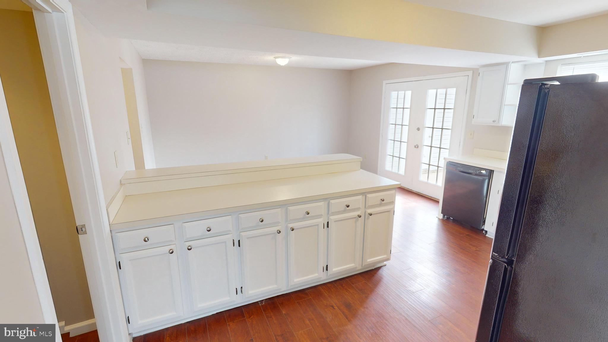 ST CHARLES DORCHESTER - Residential