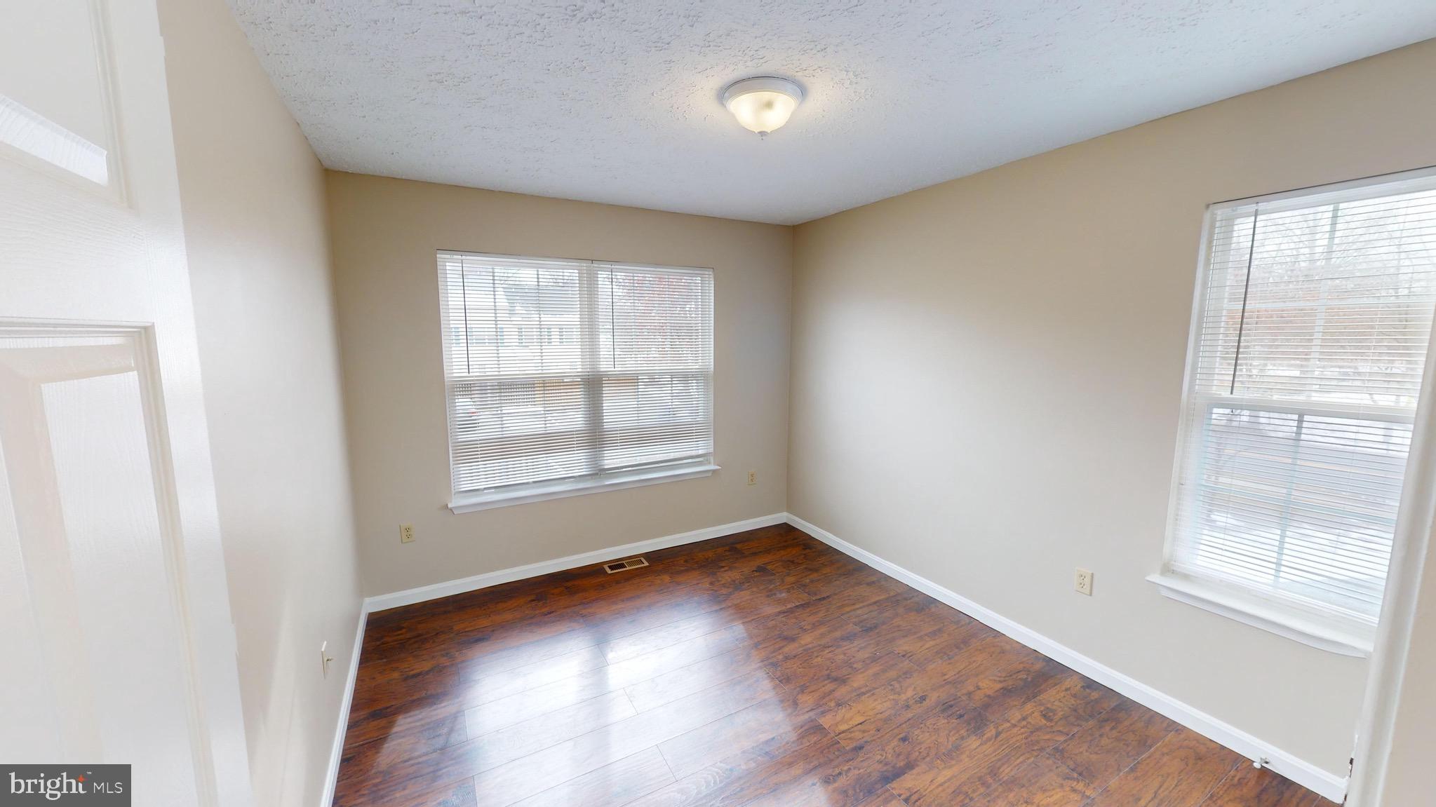 ST CHARLES DORCHESTER - Residential