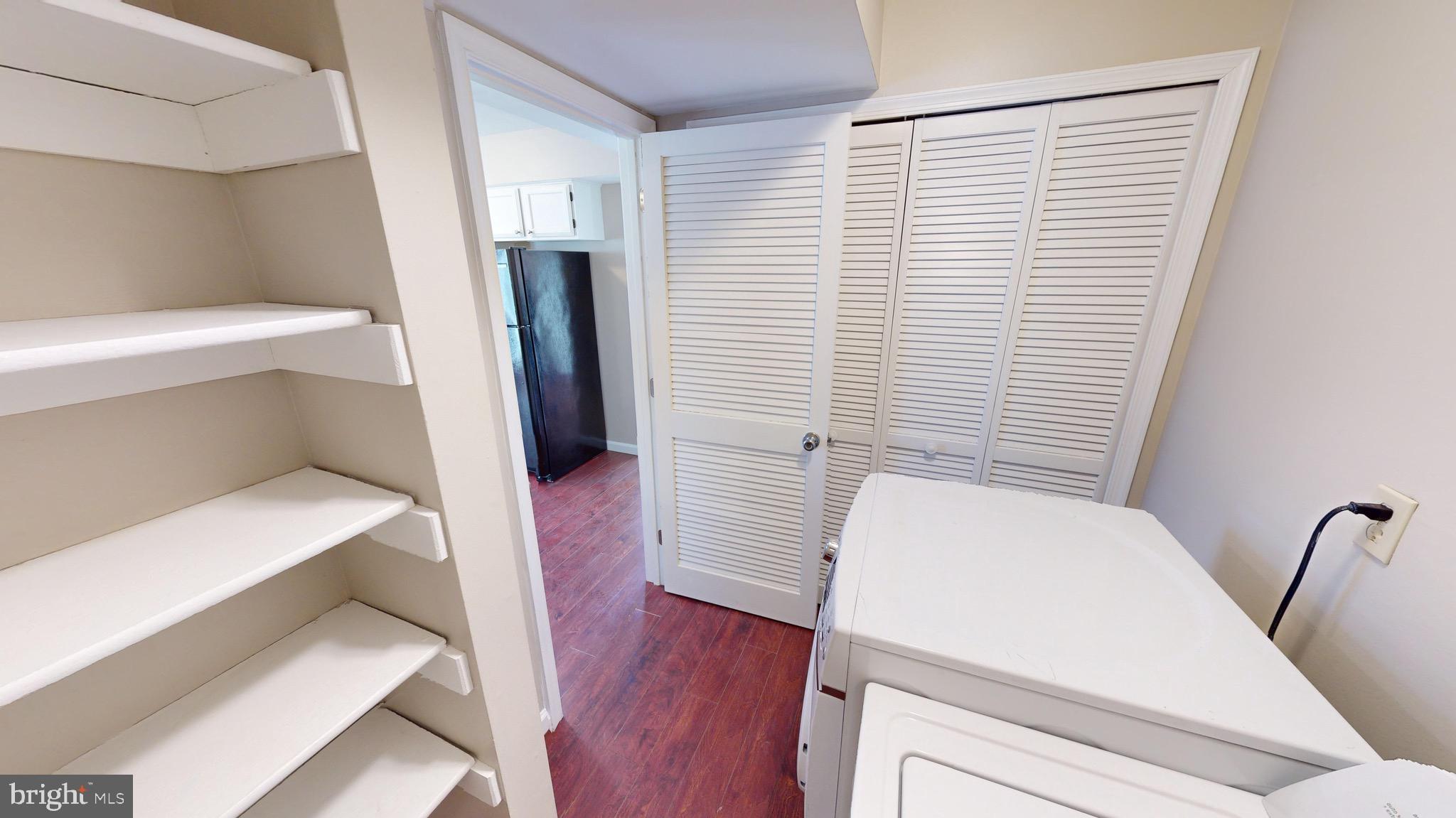 ST CHARLES DORCHESTER - Residential