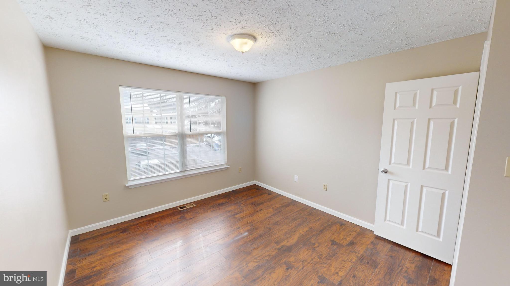 ST CHARLES DORCHESTER - Residential