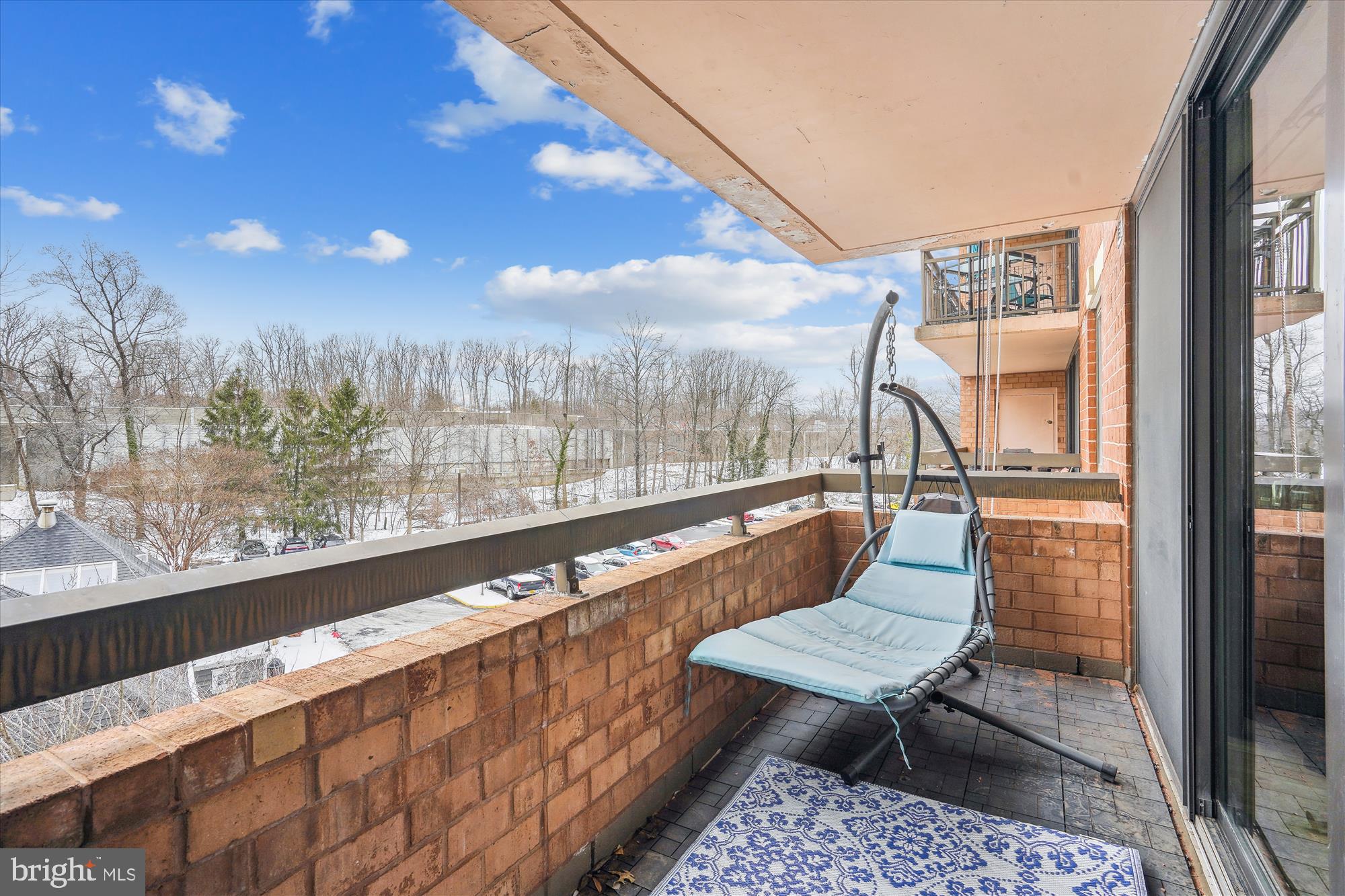 RENAISSANCE AT TYSONS - Residential