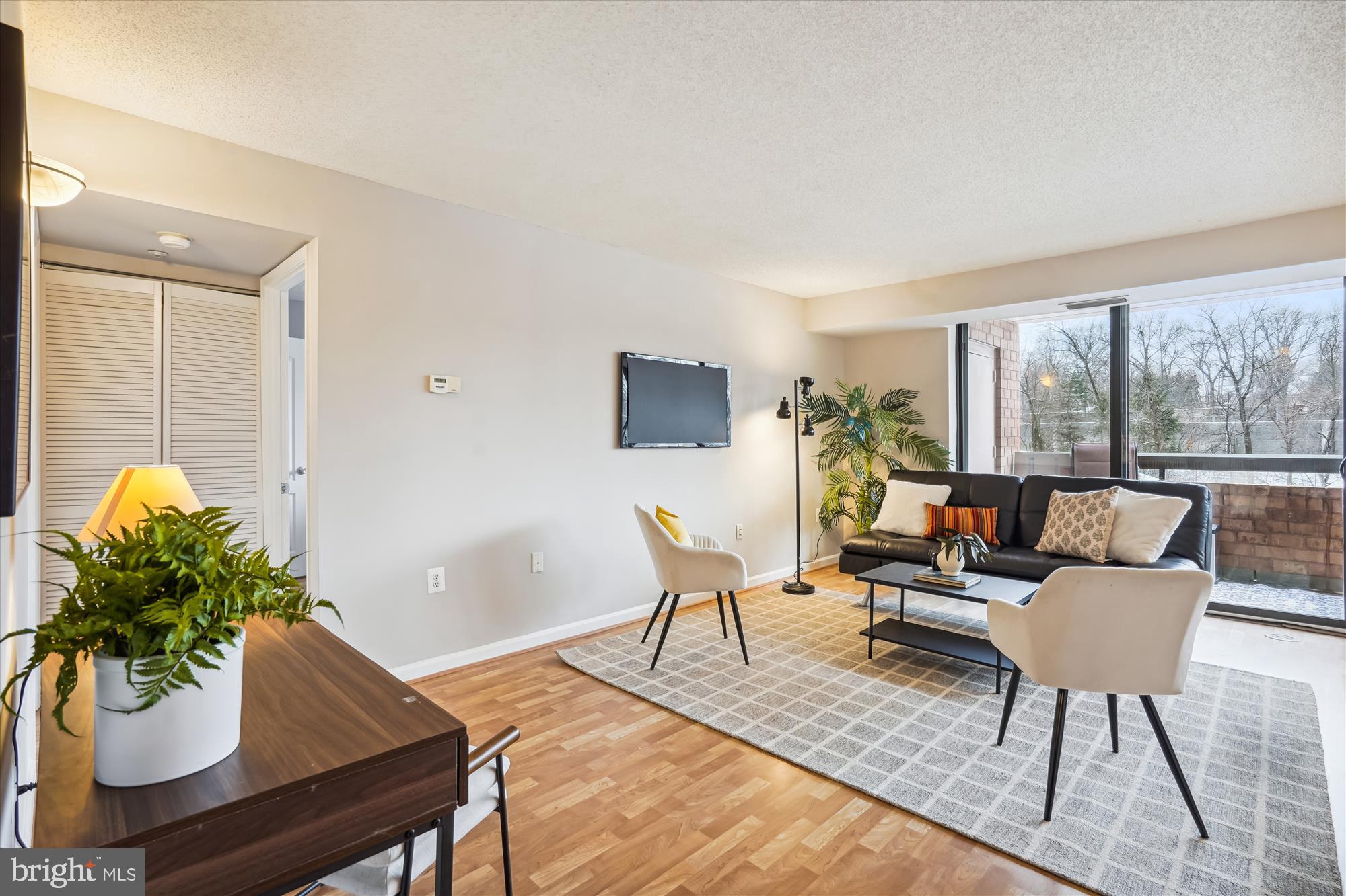 RENAISSANCE AT TYSONS - Residential