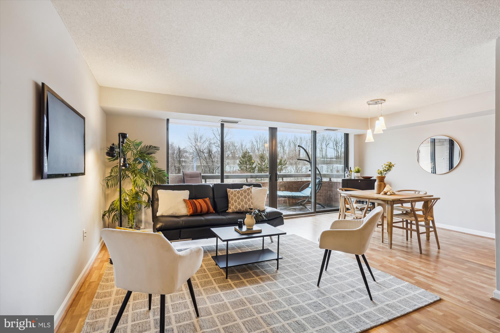 RENAISSANCE AT TYSONS - Residential