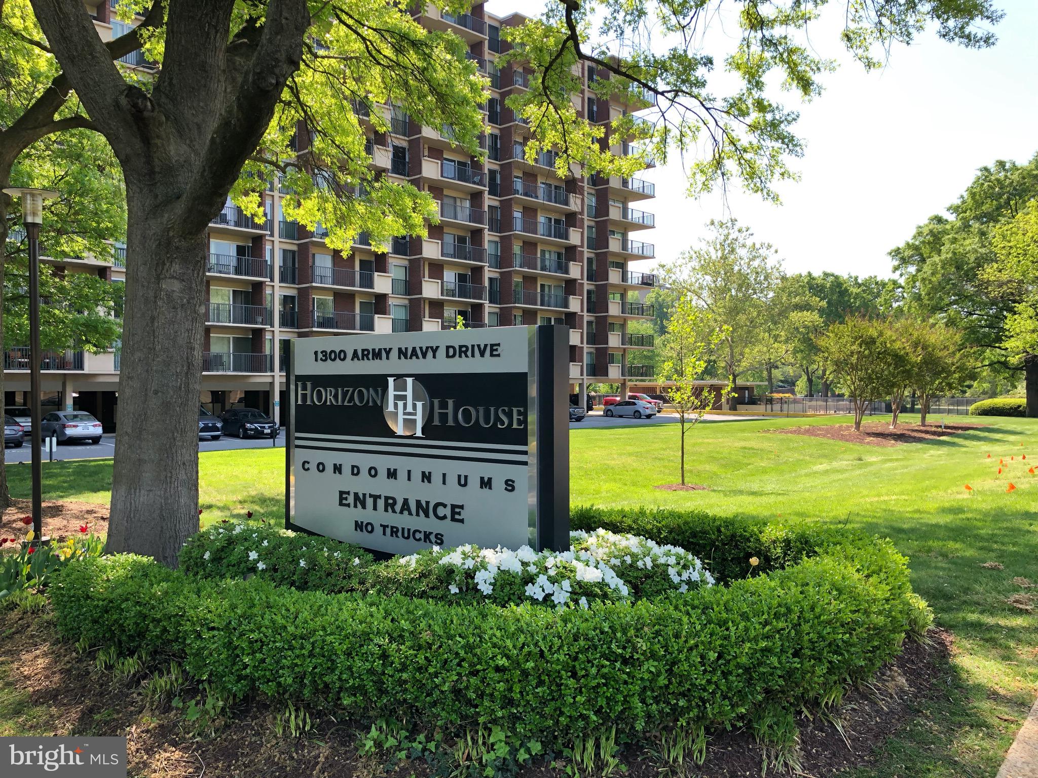 HORIZON HOUSE - Residential